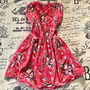 Floral sundress [Great for Easter! 💐]